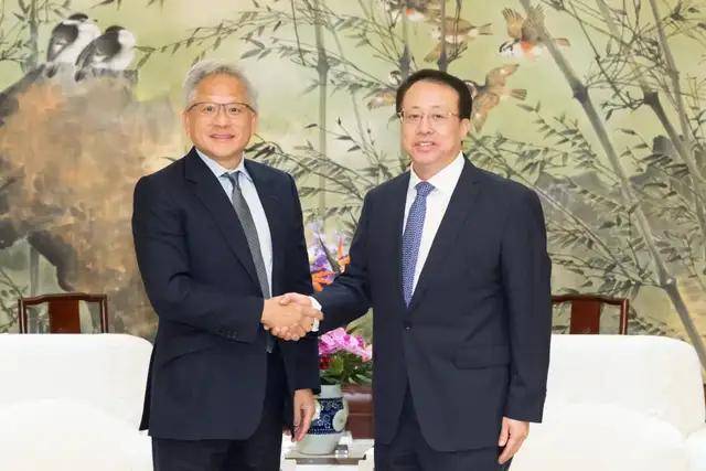 蓝莓外汇平台官网MT4交易软件的流程技巧，竟然能让新手轻松获利！